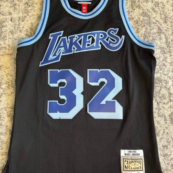 Mitchell & Ness T-Shirt NBA See Thru Los Angeles Lakers – Imprimé Vintage Coton